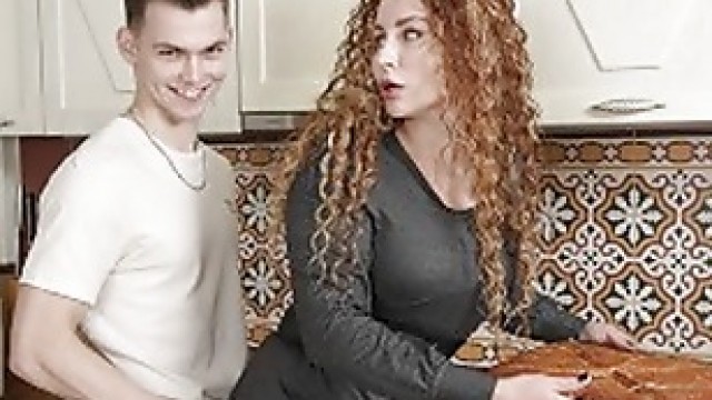 SHAME4K Lovely MILF is trying to be a great neighbor for handsome guy