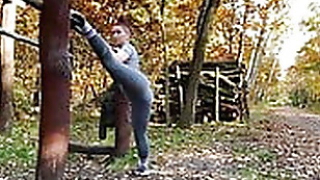 Public Pickup Yoga trainer and Outdoor Sex KleoModel